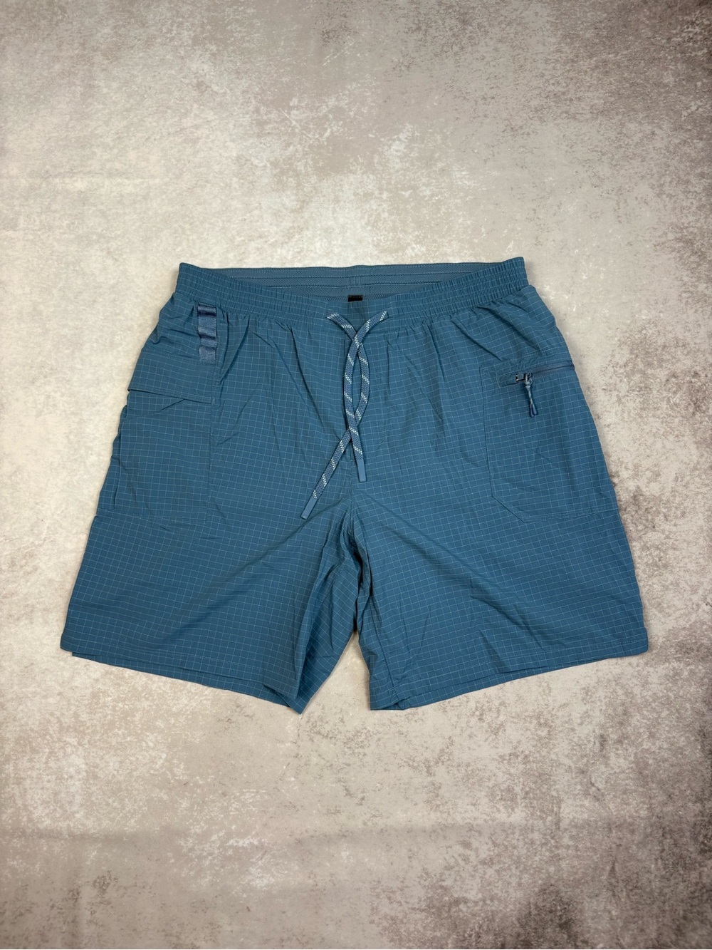 Lululemon Lab Textured Blue Grid Shorts w/ Cargo Side Pockets